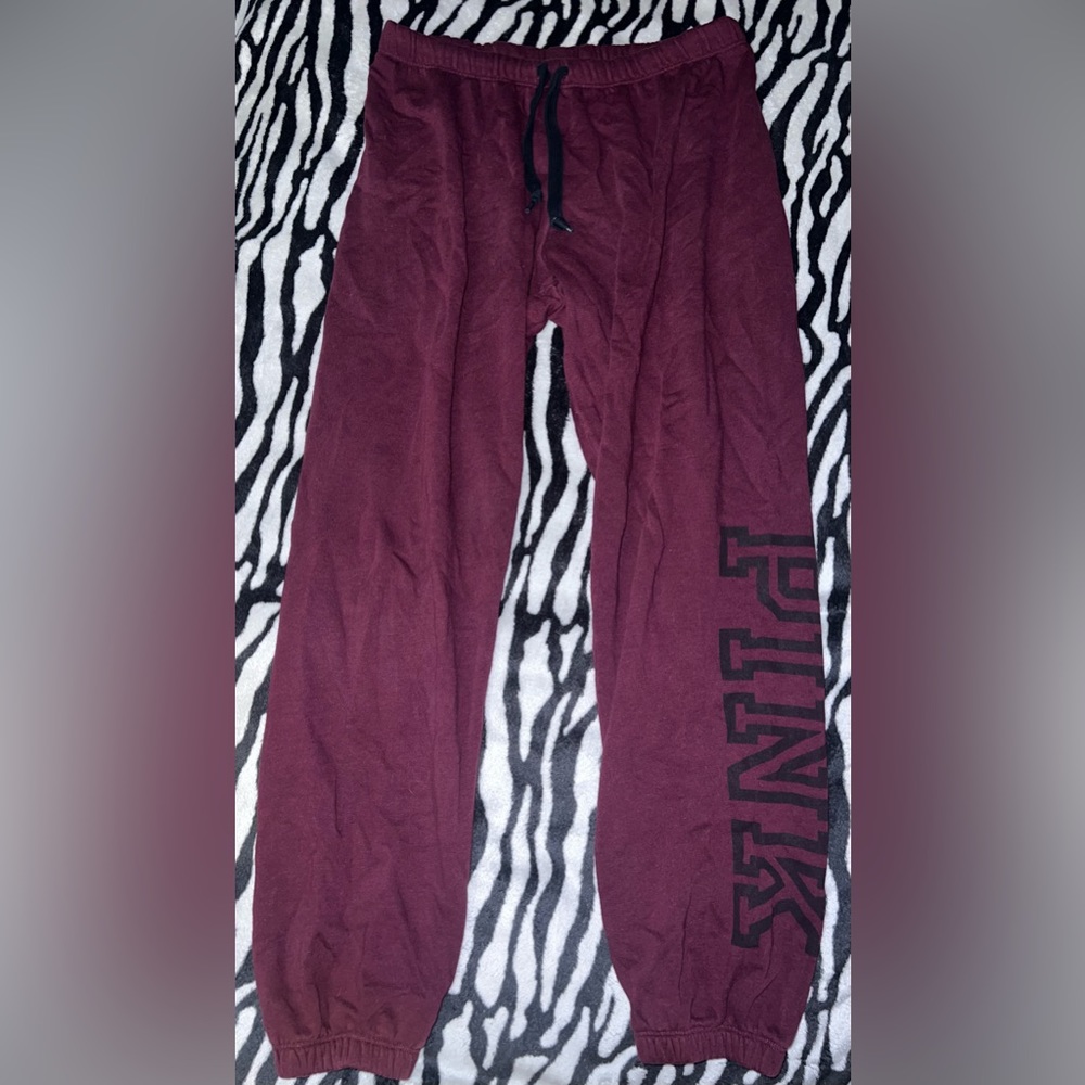 ♥️GUC♥️ victoria’s secret pink jogger sweatpants